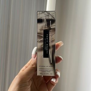 BNIB Fenty Stunna Lip Paint in Uncensored